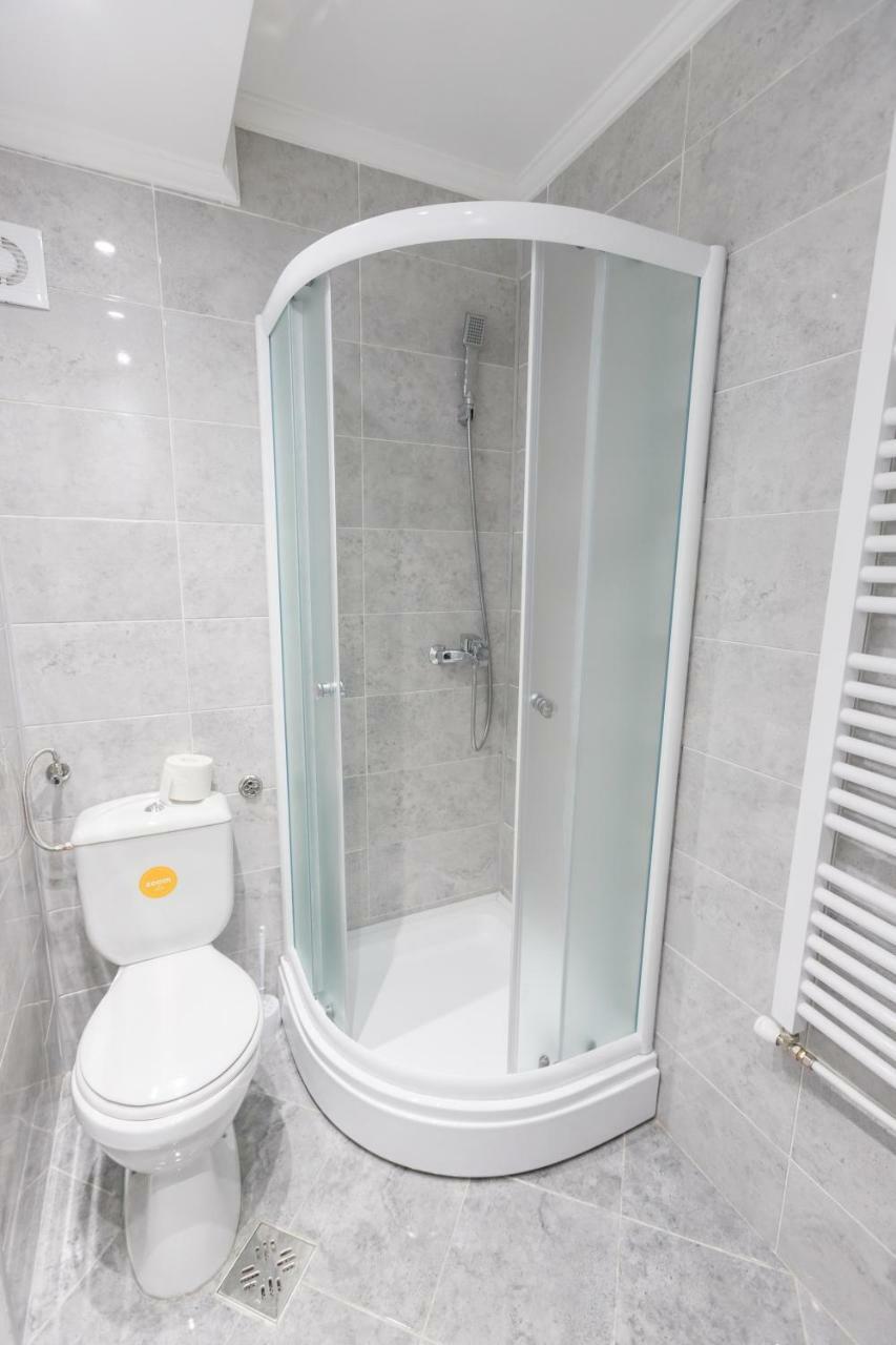 Manirosi 5 Apartment スボティツァ エクステリア 写真